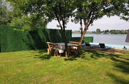 Belgrade House | River Cottage in Belgrade
