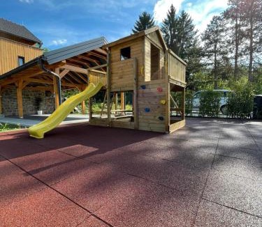 Bosiljevo Villa | River Home by WH