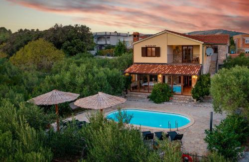 Rogoznica Villa | Rogoznicka oaza 2 in Zecevo Rogoznicko - Haus für 16 Personen