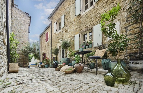 Groznjan House | Romantic holiday home in the heart of medieval Groznjan