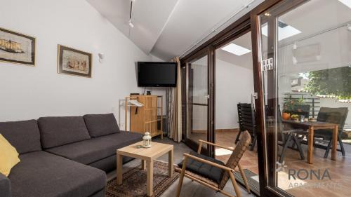 Barbariga Apartment | Rona apartments Lavanda and Lipa