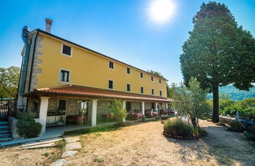 Ripenda Kras House | Rooms with a parking space Ripenda, Labin - 16932