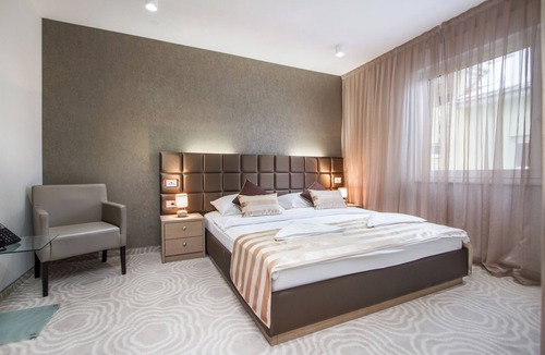 Velika Gorica Hotel | Royal Airport