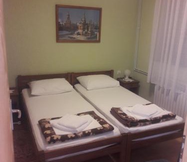 Vratarusa House | Roza Guest House