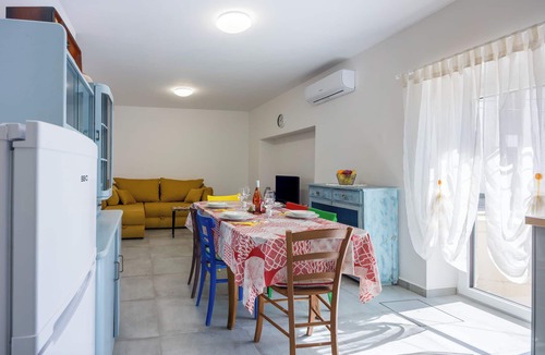 Koper Apartment | Rural Apt Arya: Garden & BBQ, Šmarje, Slovenia
