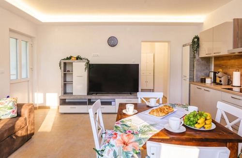 Koper Apartment | Sanbaldo 1BR Terrace Apartment Koper, Koper, Slovenia