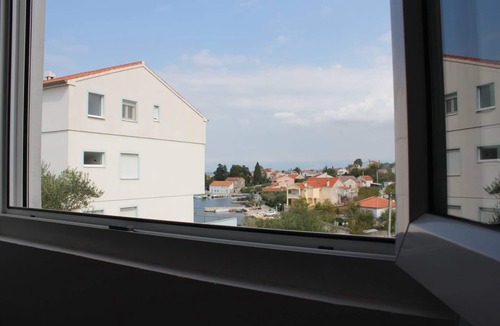 Lukoran Apartment | Sea View Apartment Ruza, sleeps 4