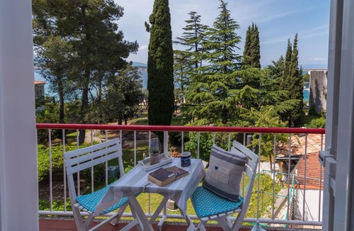 Malinska Apartment | Seaside Apartments Pinezic