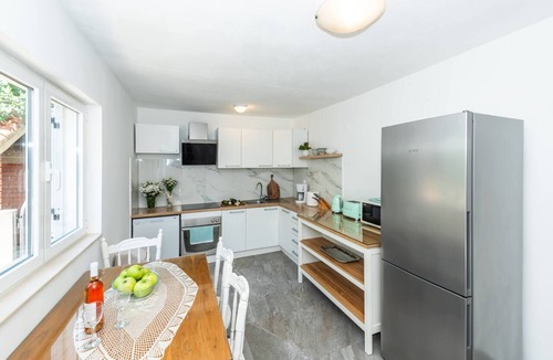Businci House | Seaside holiday house Bušinci, Čiovo (K-27831)