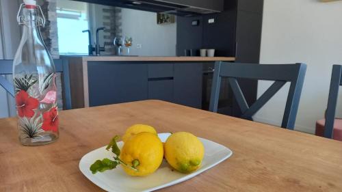 Komiza Apartment | Seaview Suites Ondina