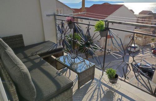 Komiza Apartment | Seaview Suites Ondina
