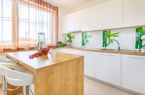Kornic Villa | Seaview Villa in Kornic Kvarner with Outdoor Jacuzzi