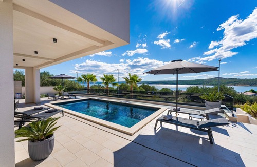 Posedarje Villa | Seaview villa S. with pool