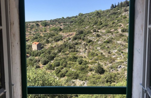 Hvar Villa | Secluded and Peaceful Retreat House on the Island of Hvar