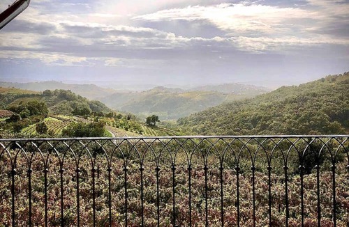 Brda Villa | Secluded Vineyard Estate With Panoramic Views