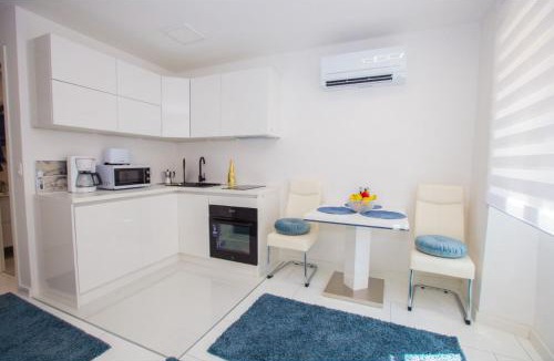 City Center Apartment | Selma Studio Apartment