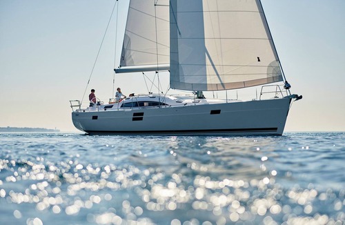 Pirovac Boat Rental | Sibenik Sun-soaked Sailing: A Luxurious Croatian Voyage
