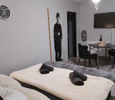 Koprivnica Apartment | Skitnica C.Chaplin