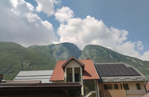 Zaga Apartment | Soča Trails Apartment #6