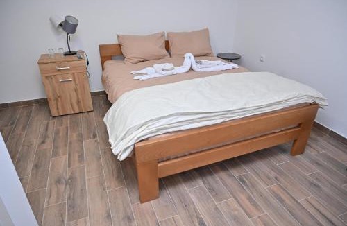 Milici Hostel | Sobe Bard