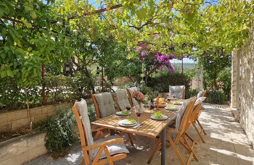 Splitska Villa | Spacious villa with private pool, sea views, terraces and gardens