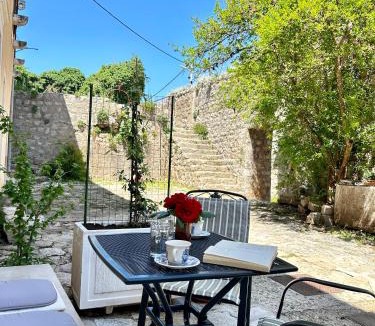 Mali Ston Apartment | Stara kuca - Historic Stone House Inside Mali Ston Walls