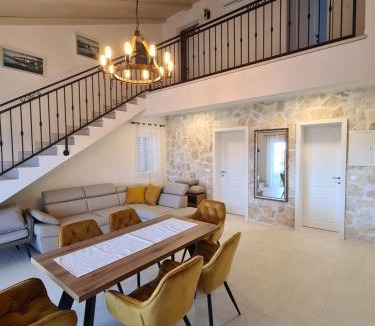Jezera Apartment | STONE HOUSE JEZERA