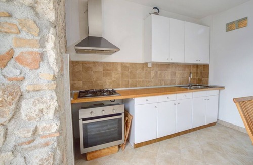 Zaostrog House | STONEHOUSE WITH ORGANIC GARDEN, SEEVIEW