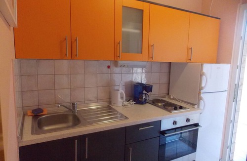 Kustici Apartment | Studio apartment, directly on the sea, mezzanine