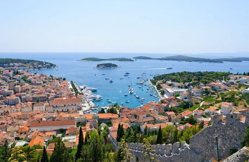 Hvar Old Town Apartment | Studio apartment in Hvar town with Terrace, Air condition, WIFI, Washing machine (221-1)