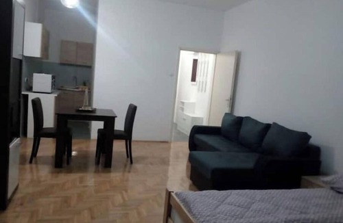 Banja Luka Apartment | STUDIO APARTMENT TEPIC 209-II