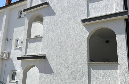 Rab Town Apartment | Studio Apartment with Terrace