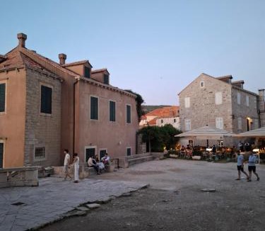 Dubrovnik Old Town Apartment | Studio Ella