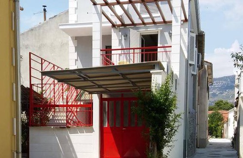 Kastela Apartment | Studio flat with terrace Kaštel Štafilić, Kaštela (AS-18036-a)