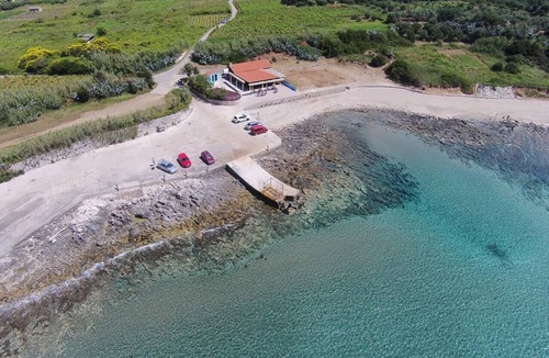 Lumbarda Apartment | Studio flat near beach Lumbarda, Korčula (AS-4385-d)