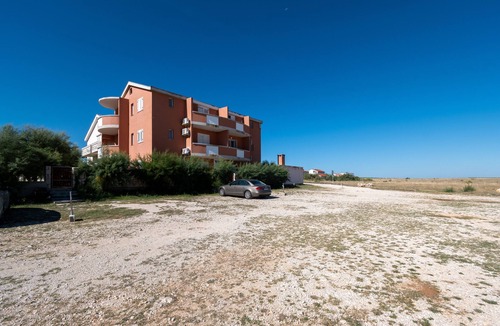 Razanac Apartment | Studio flat near beach Ražanac, Zadar (AS-5766-d)