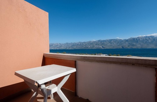 Razanac Apartment | Studio flat near beach Ražanac, Zadar (AS-5766-d)
