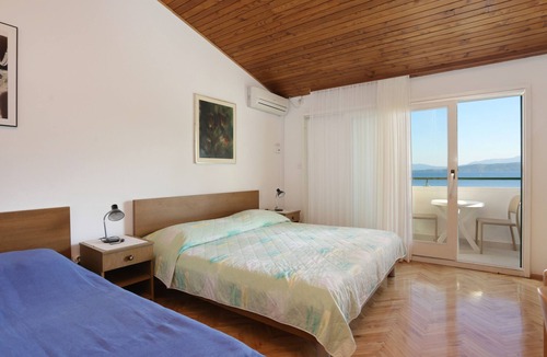 Igrane Apartment | Studio flat near beach Igrane, Makarska (AS-6653-a)