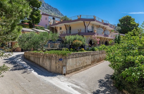 Lokva Rogoznica Apartment | Studio flat with terrace and sea view Lokva Rogoznica, Omiš (AS-24321-a)