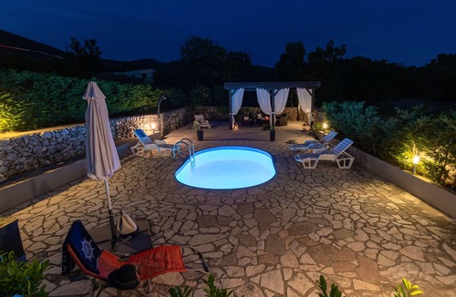 Bakar Apartment | Studio flat with a swimming pool Krasica, Rijeka (AS-18059-a)
