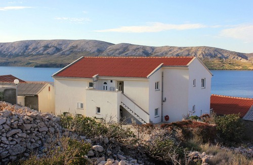Zubovici Apartment | Studio flat with a swimming pool Zubovići, Pag (AS-9365-a)