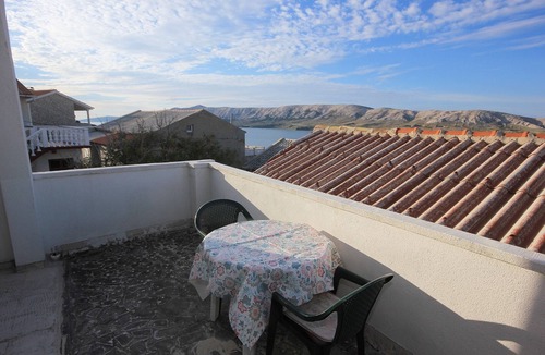 Zubovici Apartment | Studio flat with a swimming pool Zubovići, Pag (AS-9365-a)