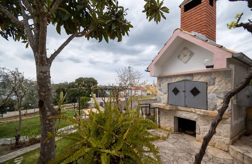 Posedarje Apartment | Studio flat with terrace and sea view Posedarje, Novigrad (AS-21123-a)