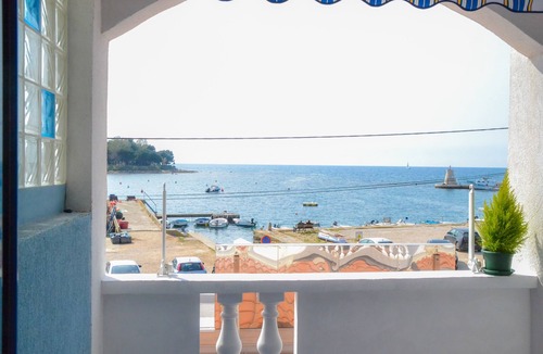 Savudrija Apartment | Studio flat with terrace and sea view Savudrija, Umag (AS-20295-a)
