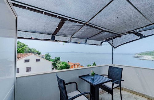 Zavalatica Apartment | Studio flat with terrace and sea view Zavalatica, Korčula (AS-547-b)
