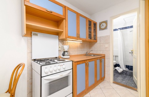 Kavran Apartment | Studio flat with terrace Kavran, Marčana (AS-14109-a)