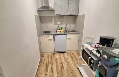 Rab Town Apartment | Studio Nikolina 5 with Sea View