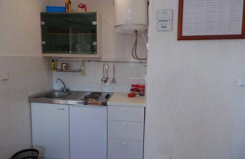 Kornic Apartment | Studio with terrace and air conditioning