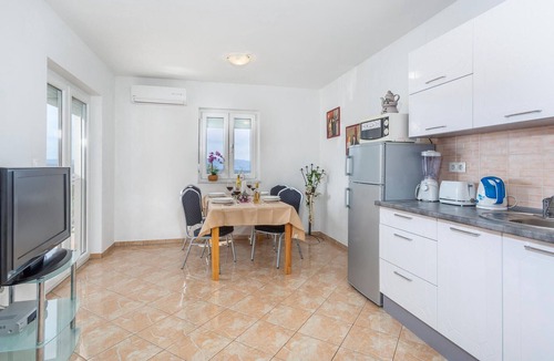 Sveti Vid-Miholjice Apartment | Stunning apartment in Sveti Vid-Miholjice