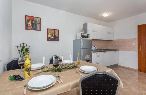 Sveti Vid-Miholjice Apartment | Stunning apartment in Sveti Vid-Miholjice